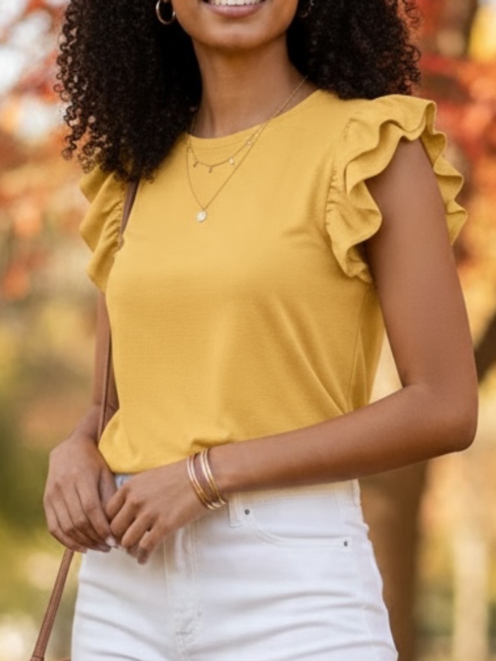 💐NWT💐 RW&CO. Yellow Ruffled Short Sleeve Crew-Neck Top - size M